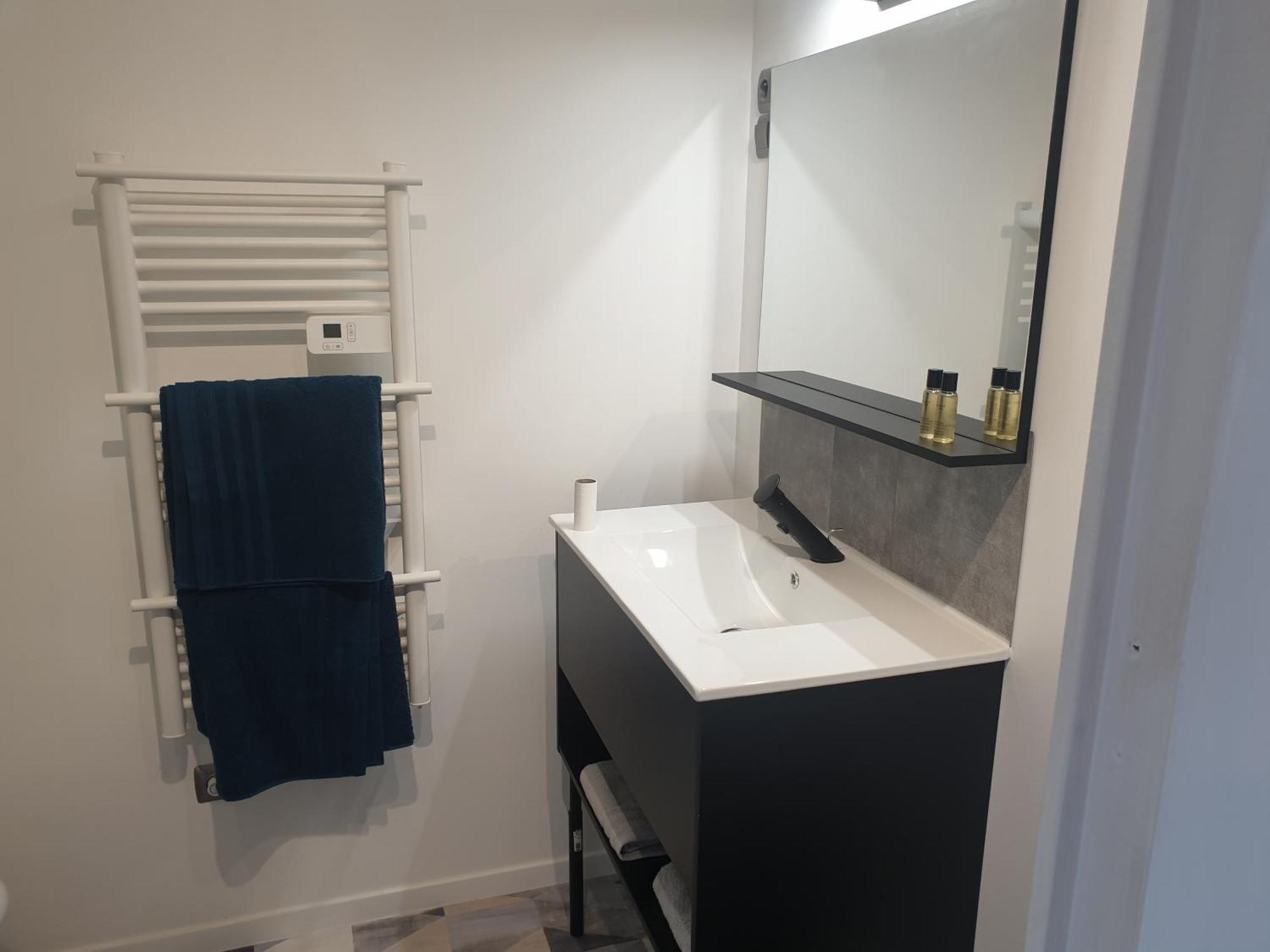 L'Hirondelle Apartment Pre-en-Pail-Saint-Samson Екстериор снимка