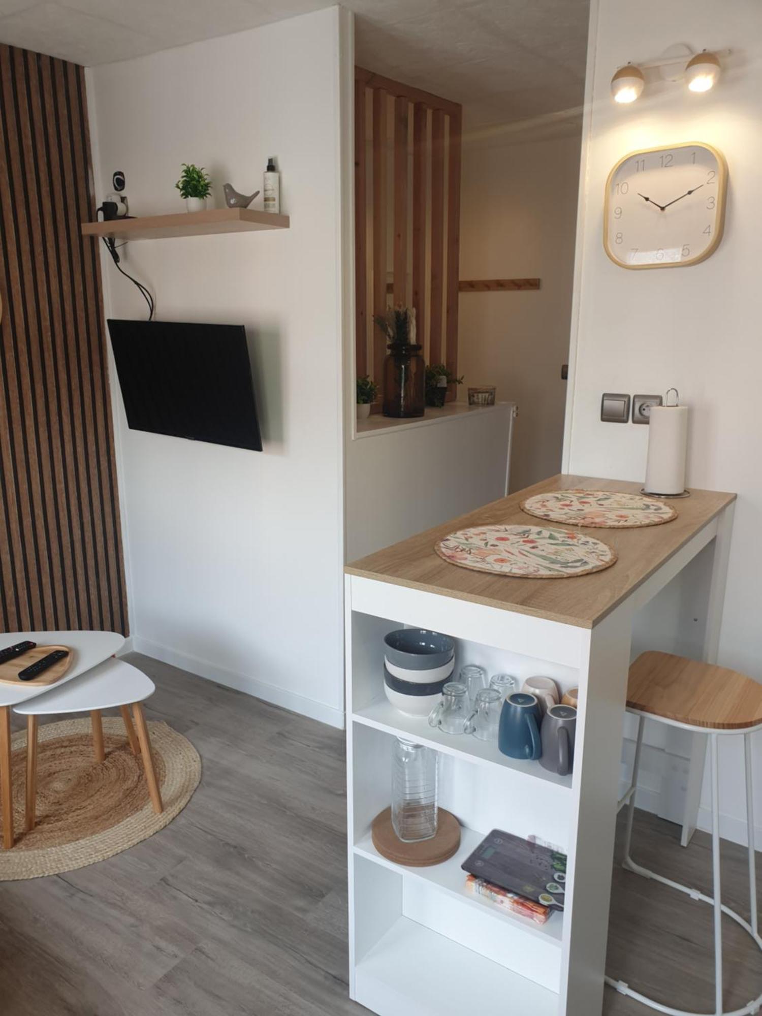 L'Hirondelle Apartment Pre-en-Pail-Saint-Samson Екстериор снимка